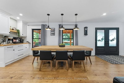 115 Lakeshore Road • Norfolk, ON photo 7