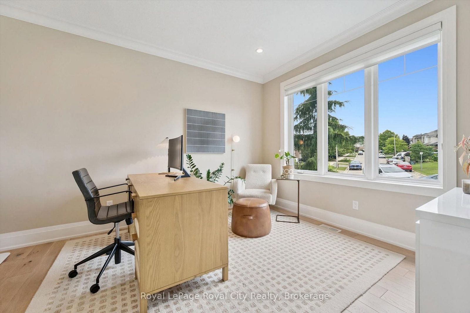 22 Hilltop Road • Guelph, ON photo 5
