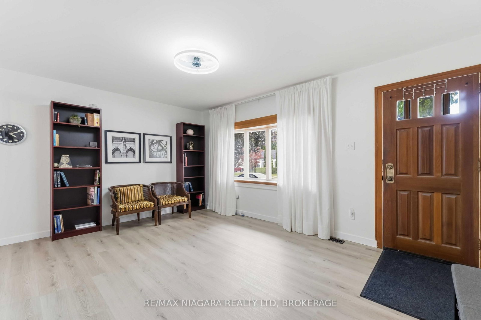 6317 Churchill Street • Niagara Falls, ON photo 7