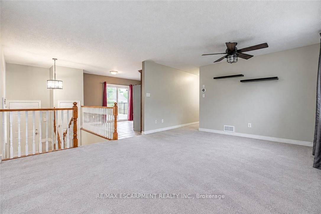 25 Donna Drive • Haldimand, ON photo 9