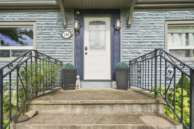 240 Pelham Road