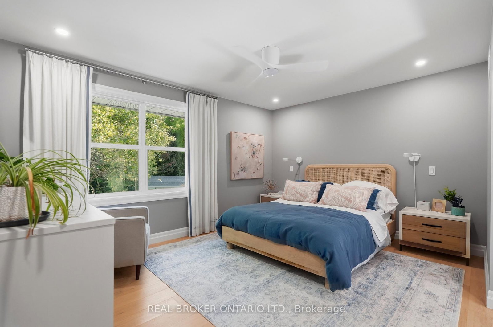 54 Mayfair Avenue • Hamilton, ON photo 20