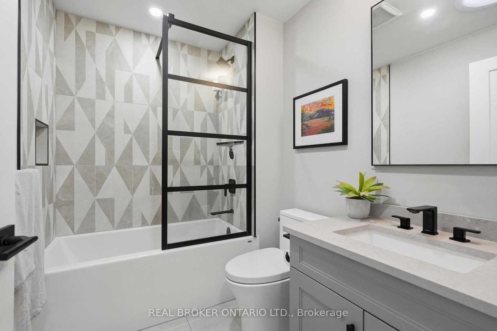54 Mayfair Avenue • Hamilton, ON photo 29