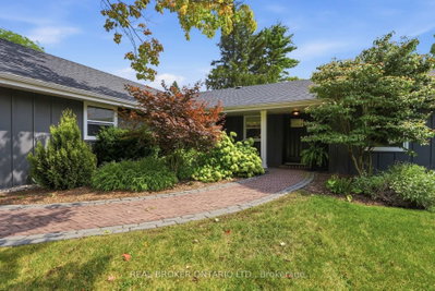 54 Mayfair Avenue • Hamilton, ON photo 5