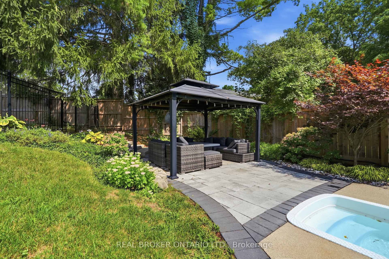 54 Mayfair Avenue • Hamilton, ON photo 45