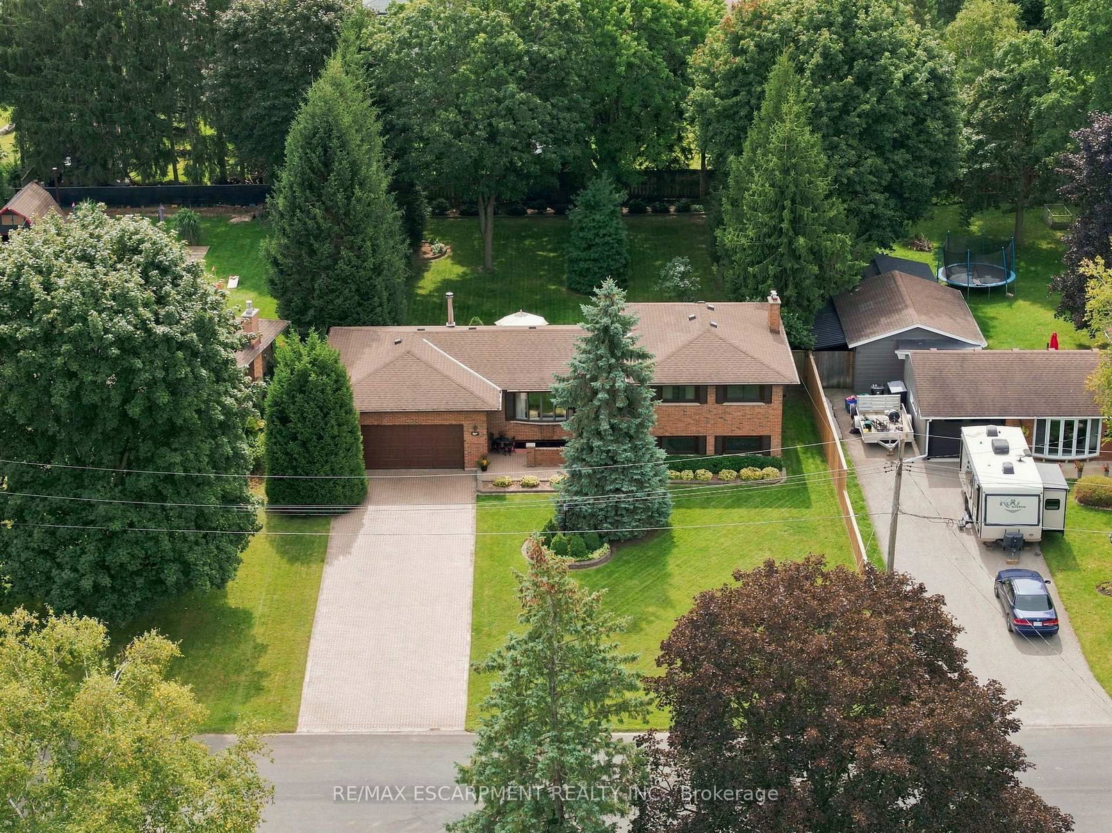 8 Norbert Street • Kitchener, ON photo 42