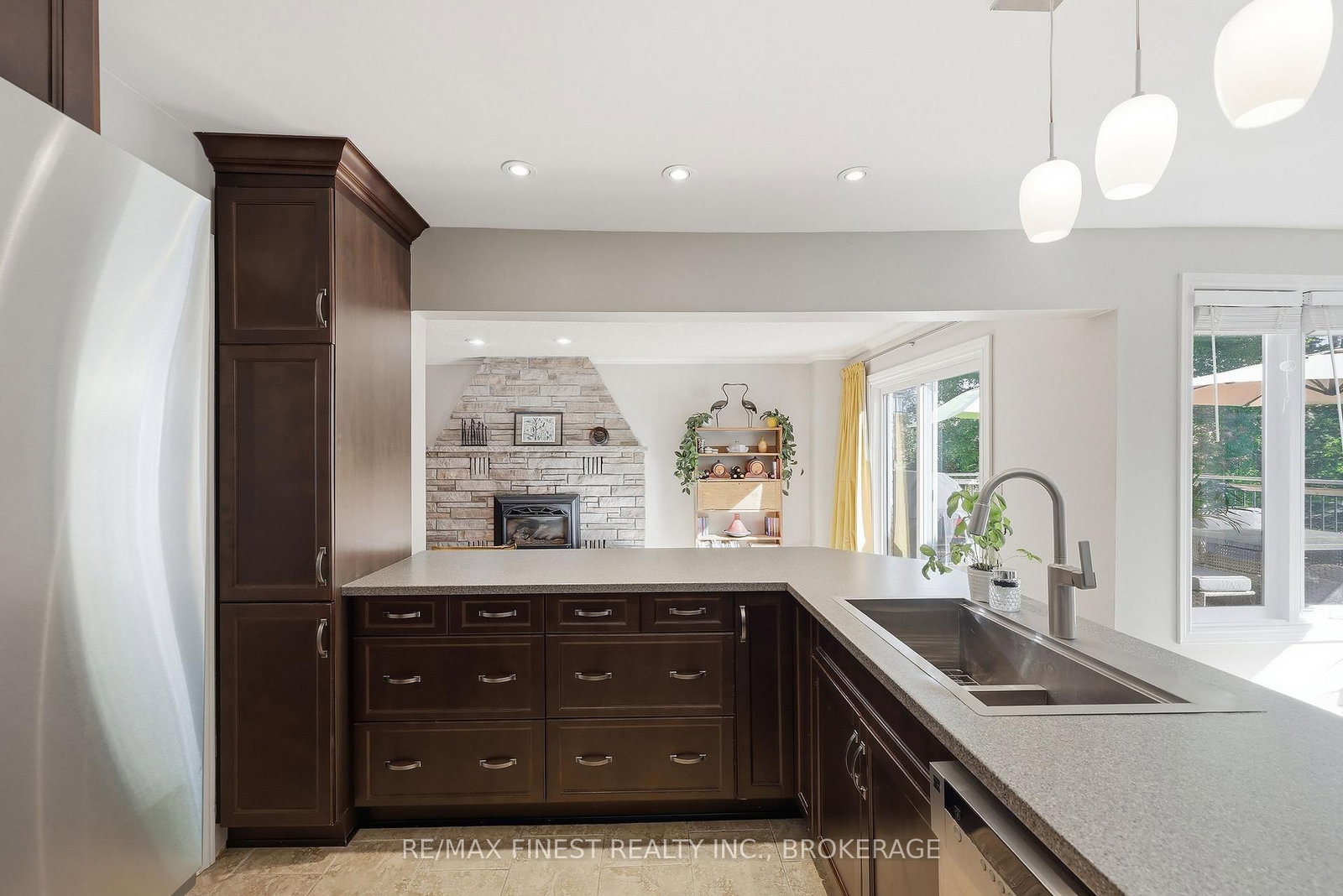 844 PURCELL Crescent • Kingston, ON photo 11