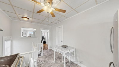 27 Cambridge Avenue • Hamilton, ON photo 9