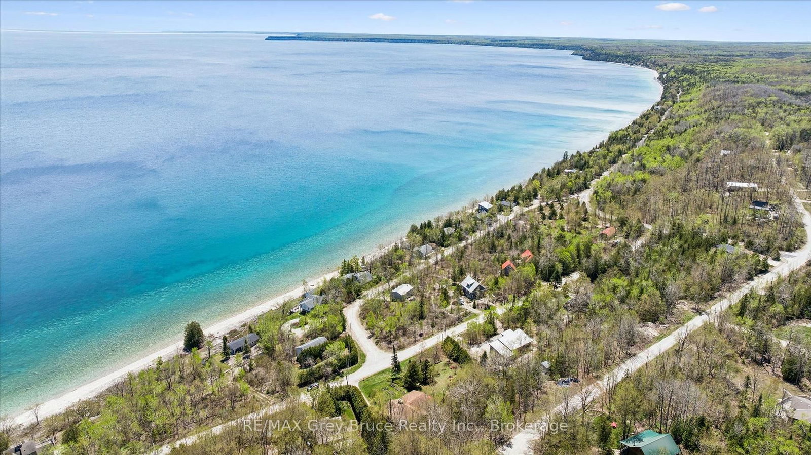 25 Shoreline Drive • Northern Bruce Peninsula, ON photo 9