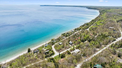 25 Shoreline Drive • Northern Bruce Peninsula, ON photo 9