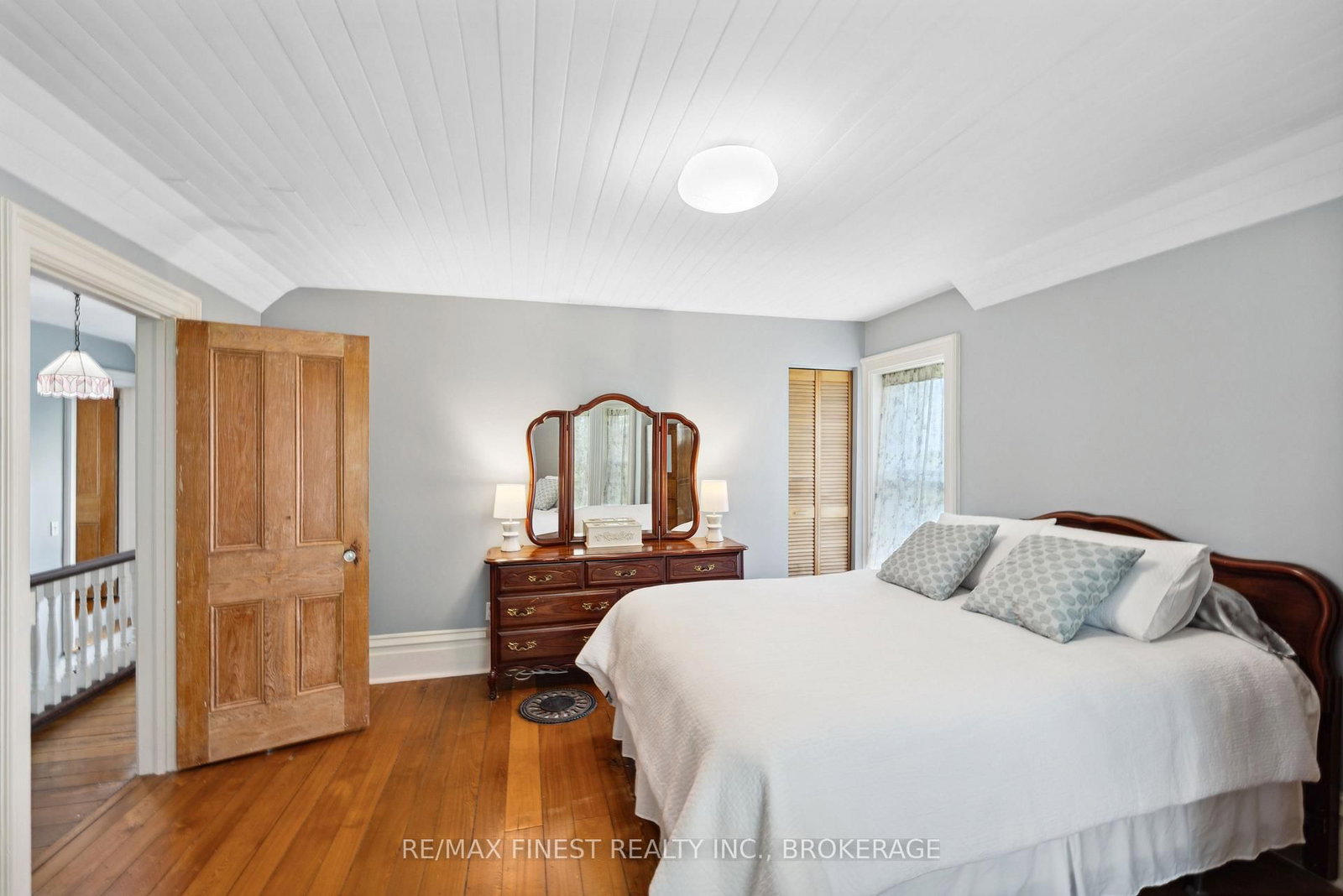4876 County Road 6 • Yarker, ON photo 24