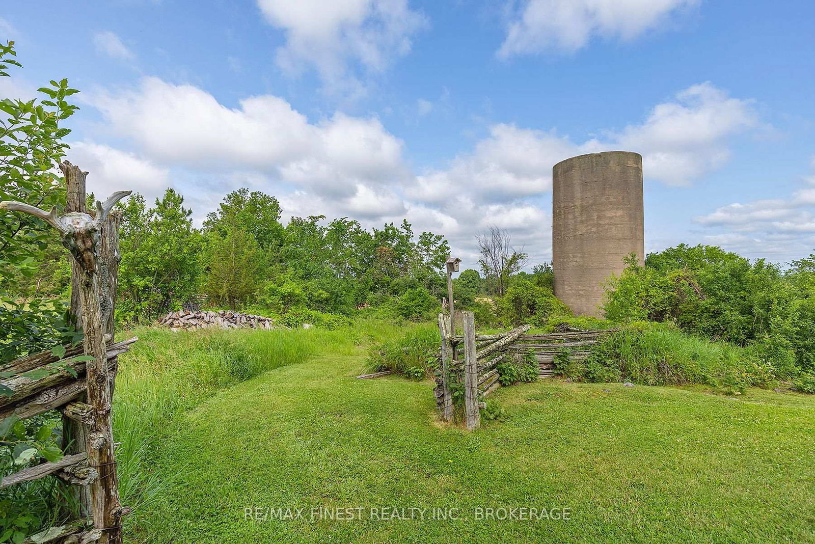 4876 County Road 6 • Yarker, ON photo 39