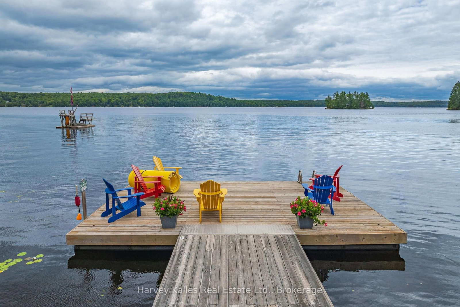 34 Logging Trail • Huntsville, ON photo 4