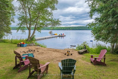 34 Logging Trail • Huntsville, ON photo 5