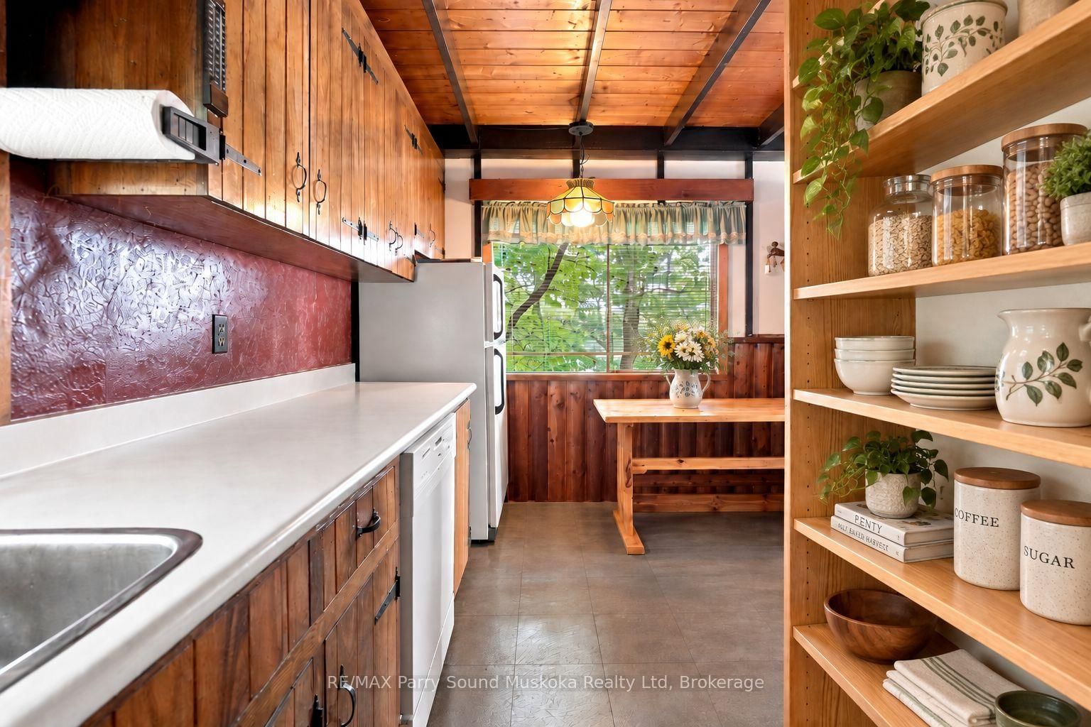334 Healey Lake • The Archipelago, ON photo 13