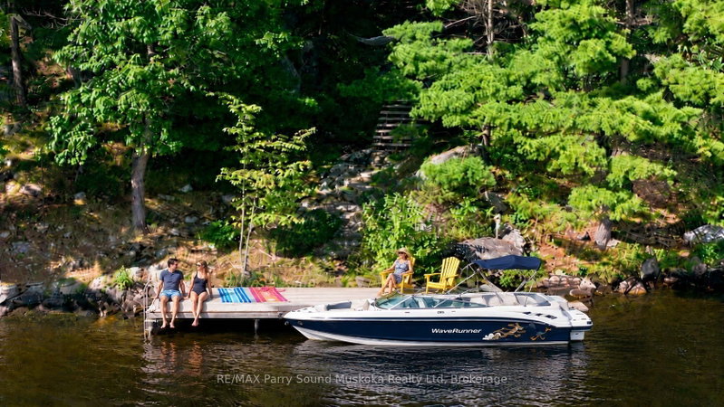 334 Healey Lake