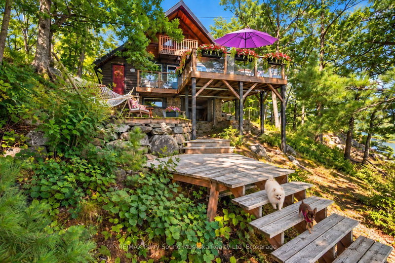 334 Healey Lake