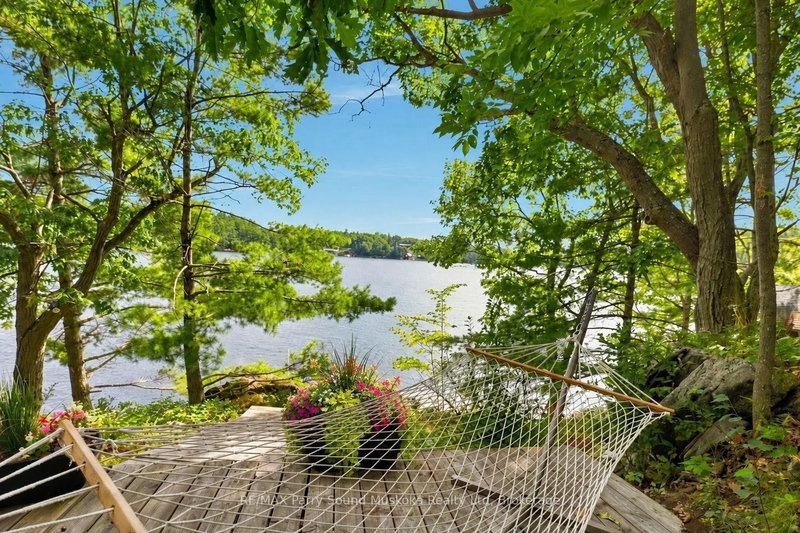 334 Healey Lake photo 4