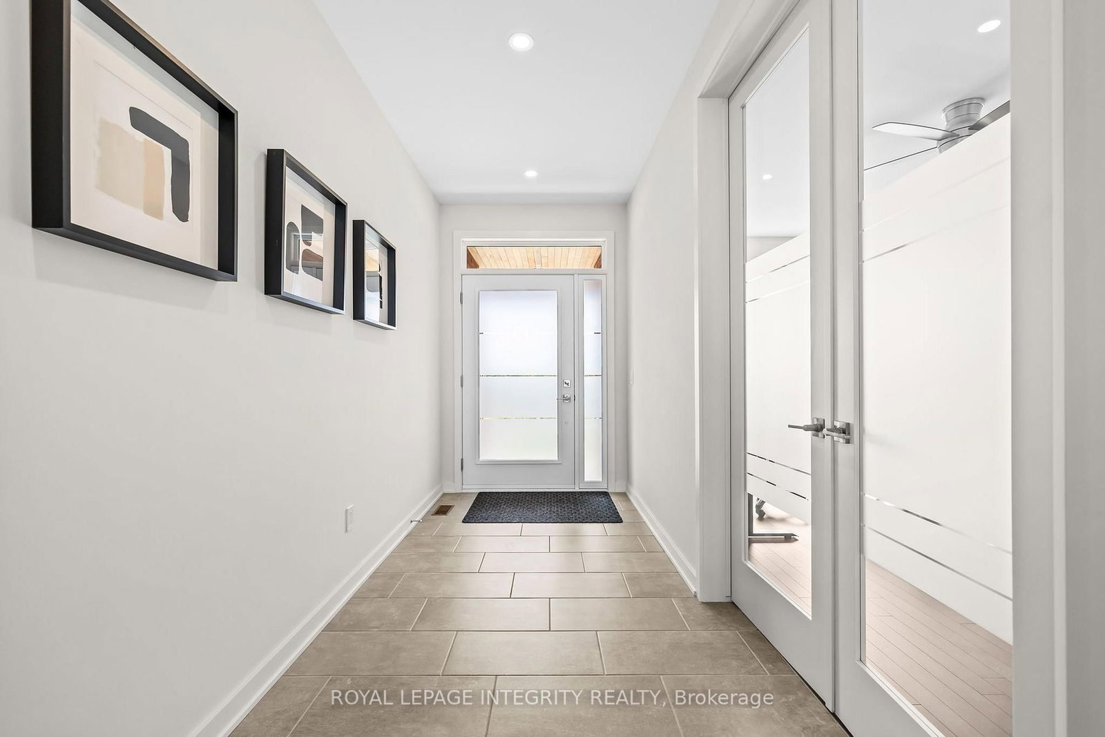 151 Rockmelon Street • Ottawa, ON photo 3
