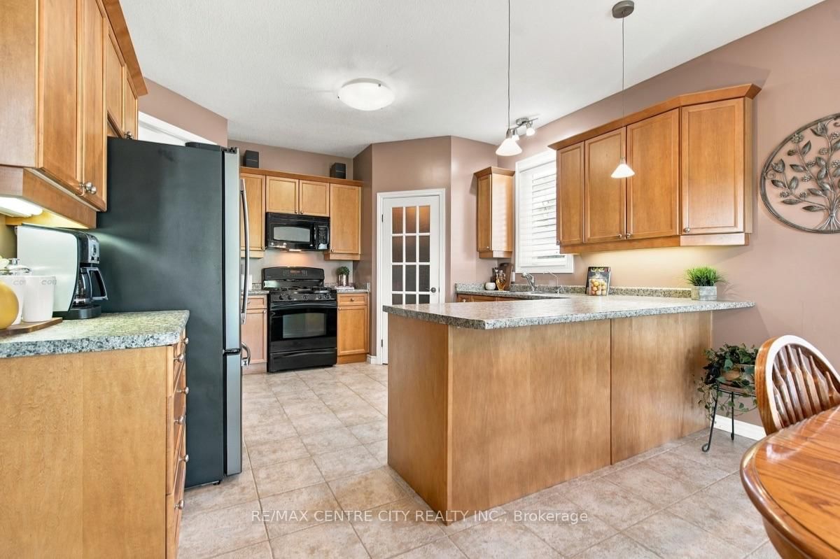 68 Willow Ridge Road • Middlesex Centre, ON photo 13