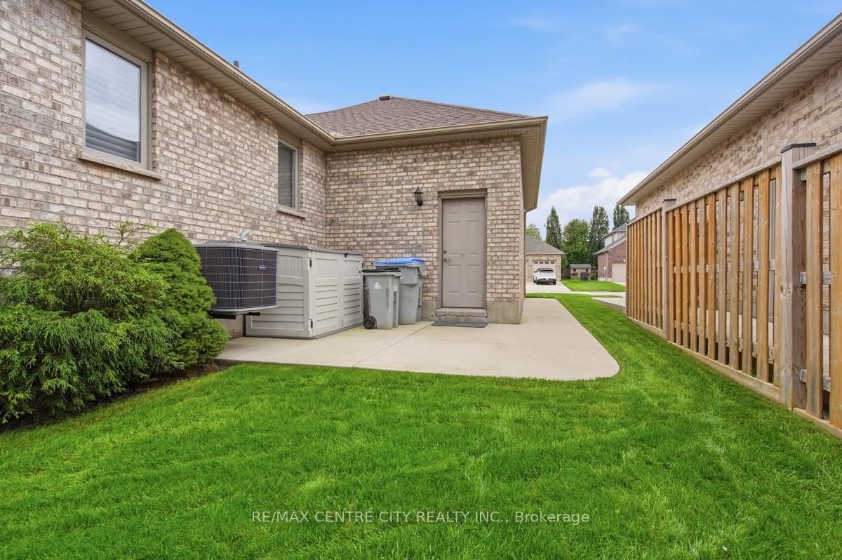 68 Willow Ridge Road • Middlesex Centre, ON photo 45