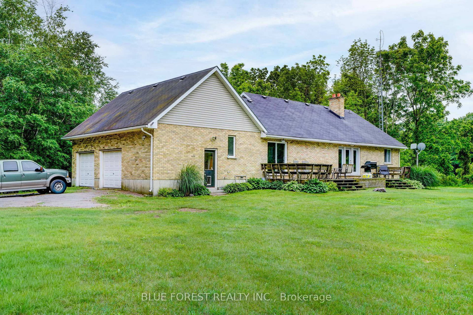 23706 Gray Line • West Elgin, ON photo 45