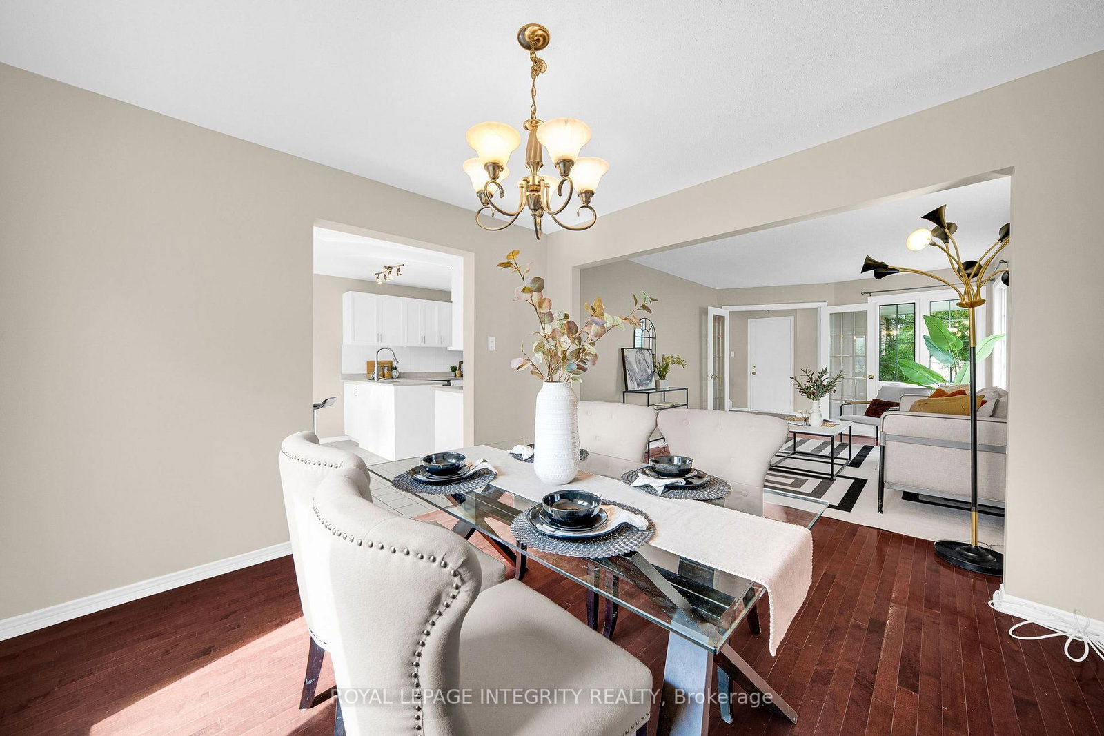 25 Springwater Drive • Ottawa, ON photo 12