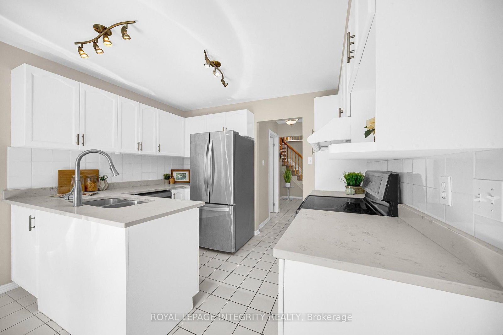 25 Springwater Drive • Ottawa, ON photo 14
