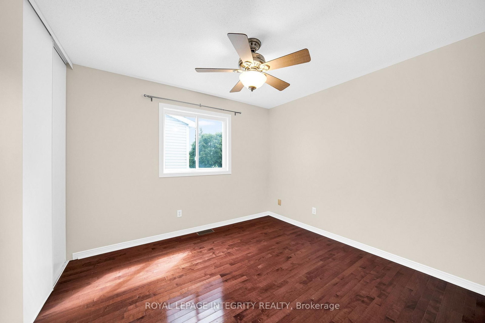 25 Springwater Drive • Ottawa, ON photo 36