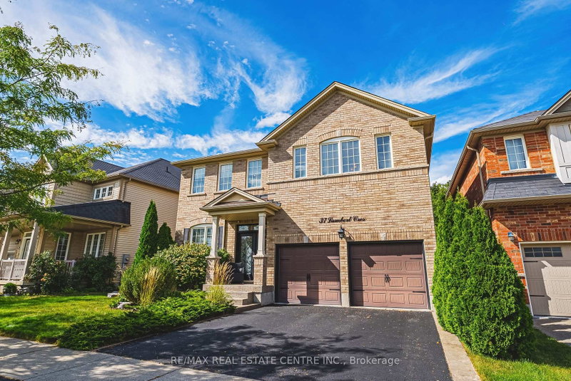 37 Lambert Crescent
