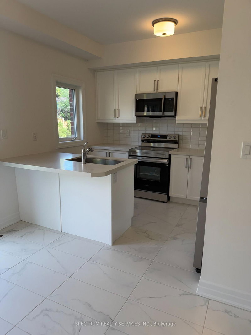 22 - 620 Colborne Street W