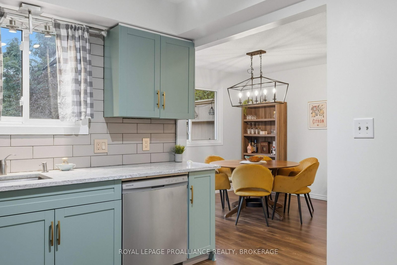 690 Davis Drive • Kingston, ON photo 12