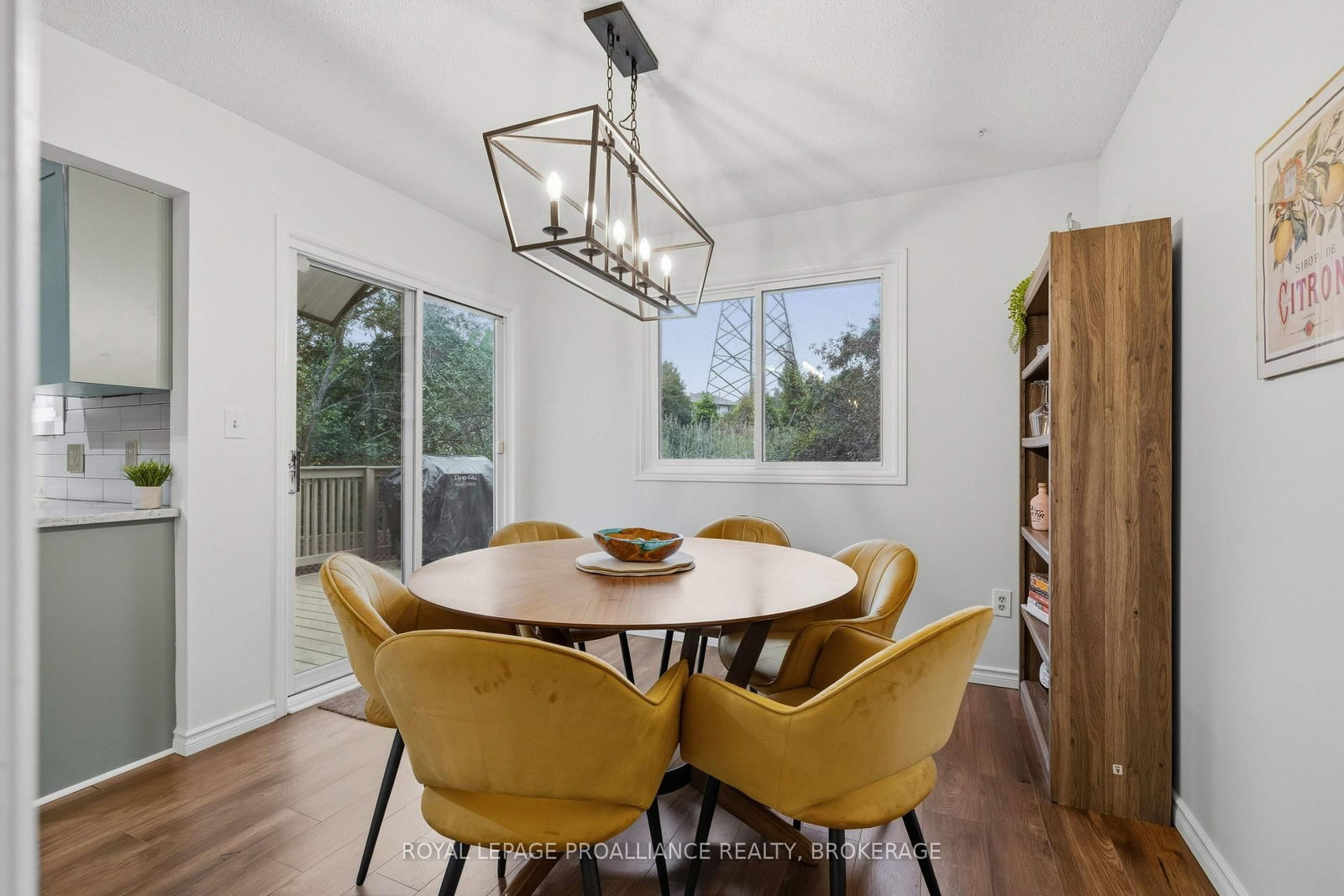 690 Davis Drive • Kingston, ON photo 13