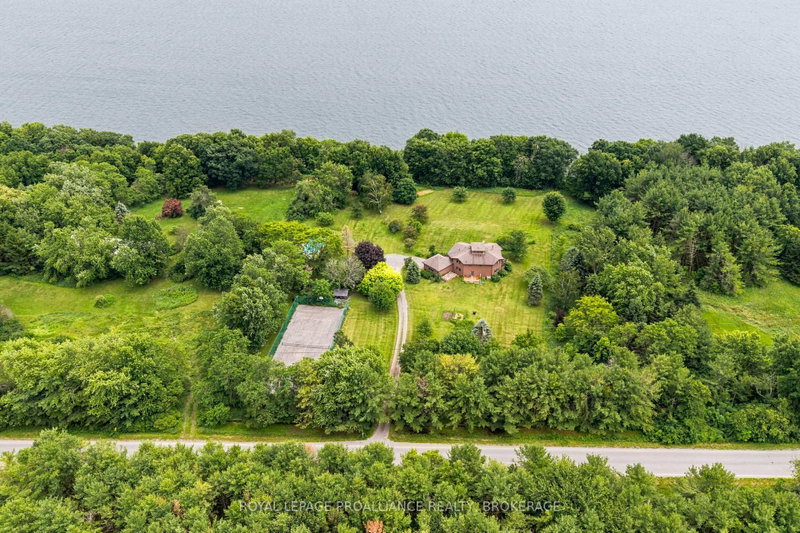 2576 Howe Island Drive