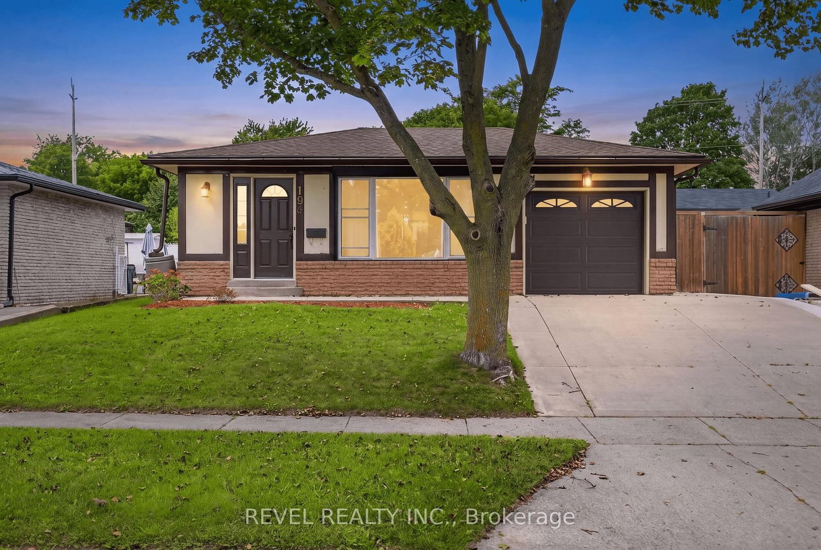 194 Hahn Avenue • Cambridge, ON photo 2