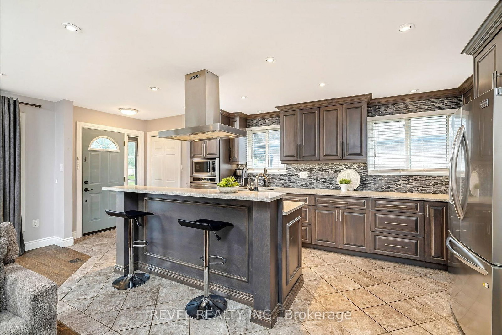 194 Hahn Avenue • Cambridge, ON photo 6