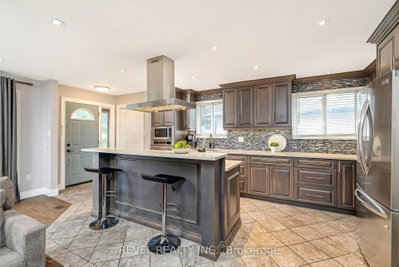 194 Hahn Avenue • Cambridge, ON photo 6