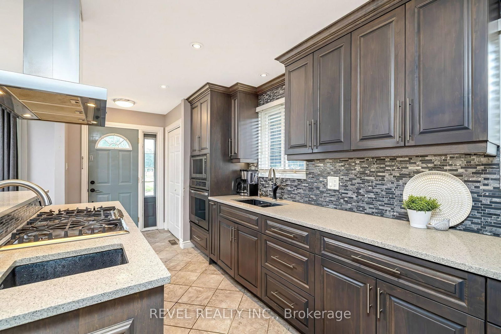 194 Hahn Avenue • Cambridge, ON photo 9