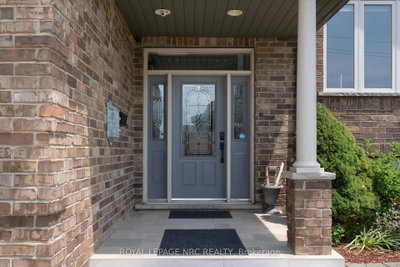 346 Clare Avenue • Welland, ON photo 3