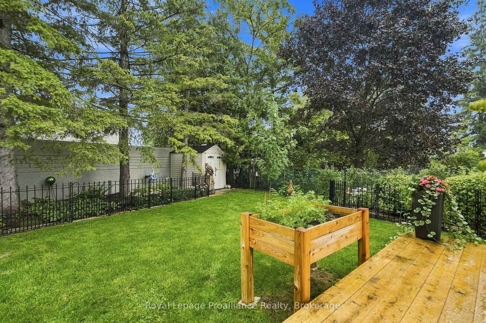 130 Hastings Drive • Belleville, ON photo 15