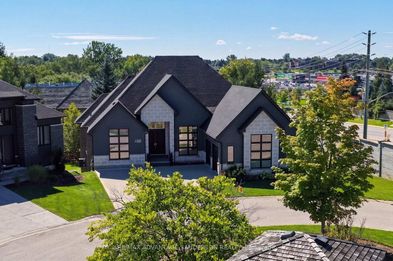 106 Woodholme Close