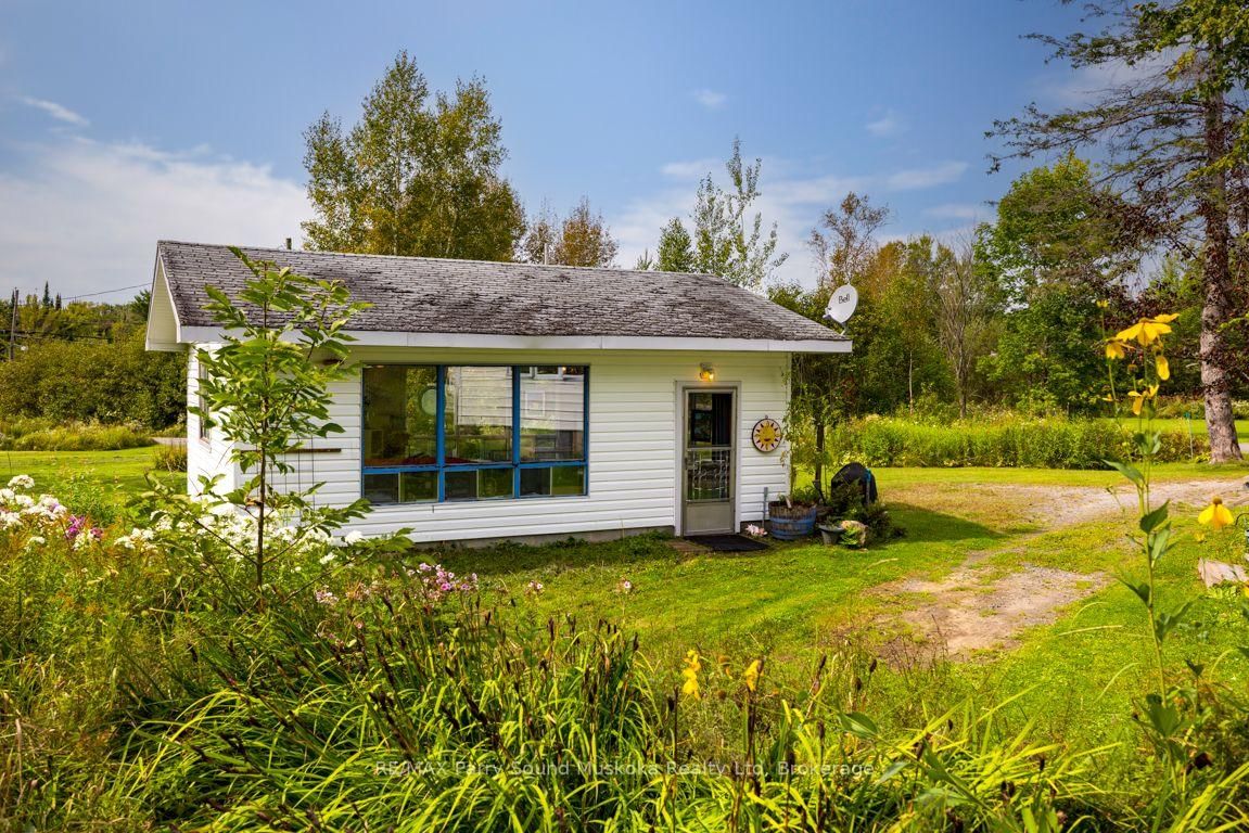 5 James Street • Seguin, ON photo 33