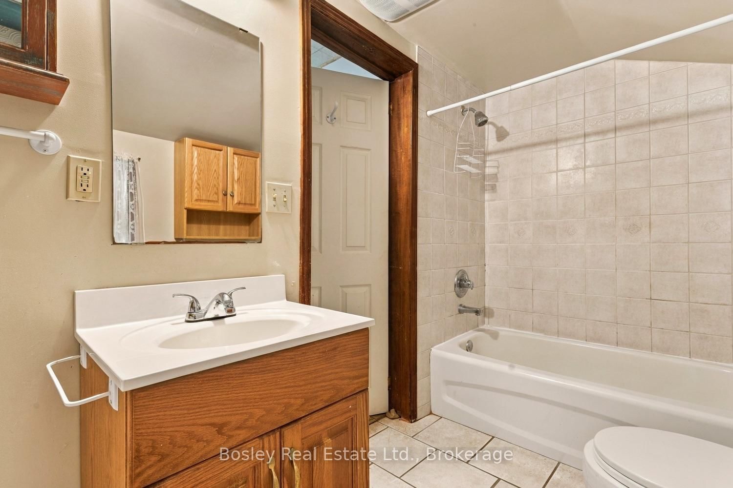 361 Bond Street • Cobourg, ON photo 24