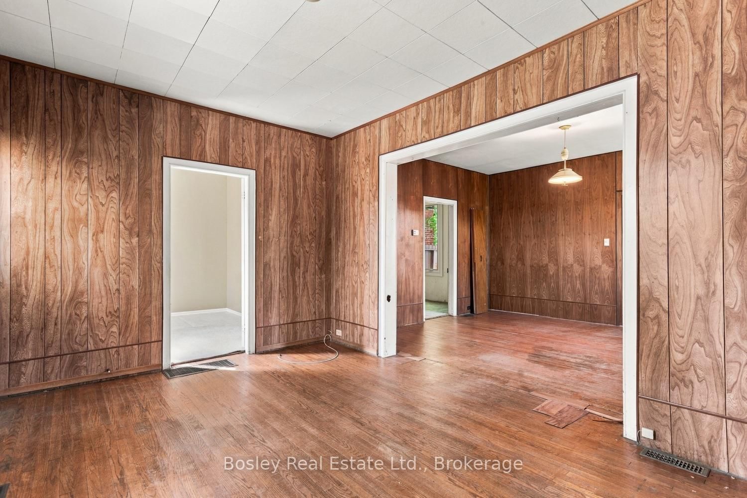 361 Bond Street • Cobourg, ON photo 9
