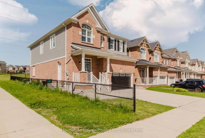 470 Blair Creek Drive • Kitchener, ON photo 3