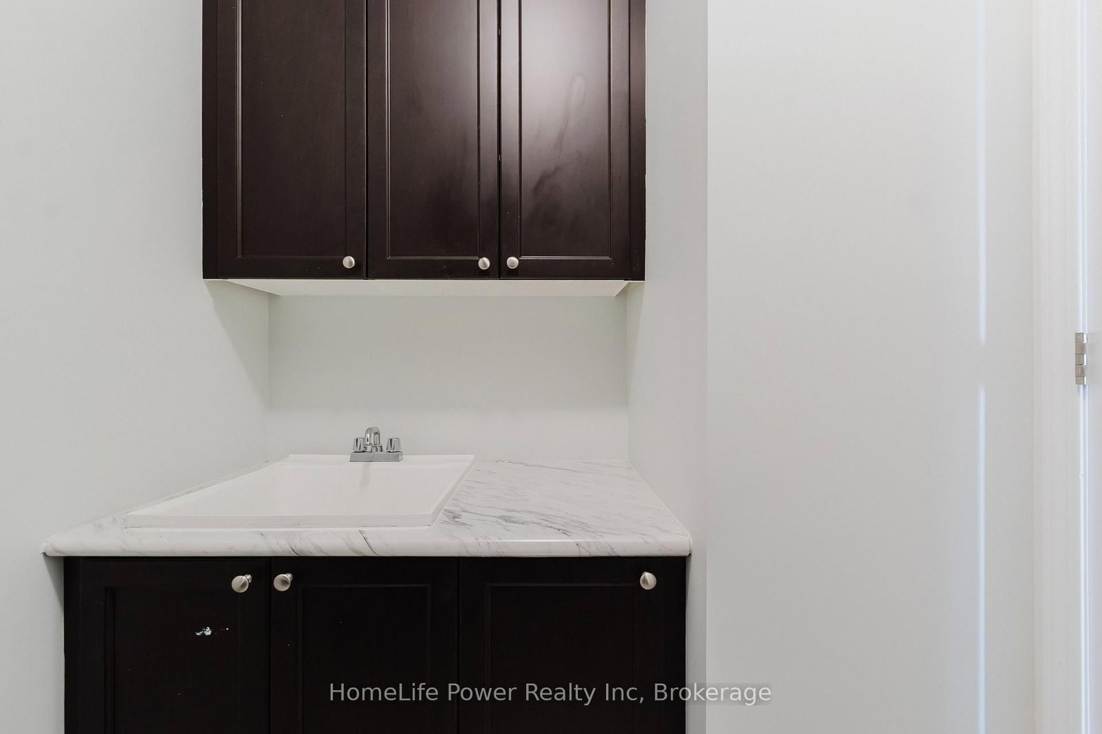 470 Blair Creek Drive • Kitchener, ON photo 39