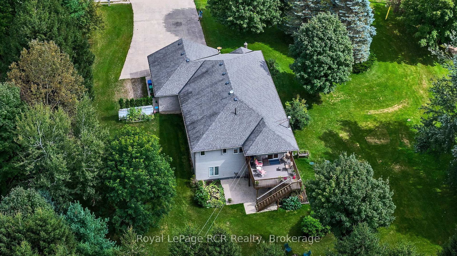 217800 Concession 3 Derby Road • Georgian Bluffs, ON photo 40
