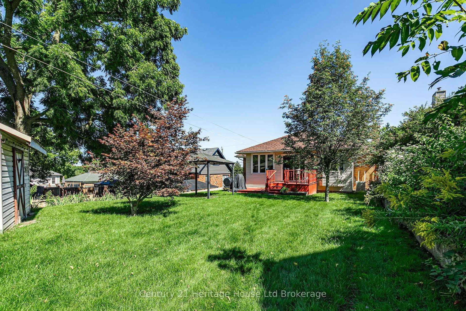 260 Butler Street • Woodstock, ON photo 25