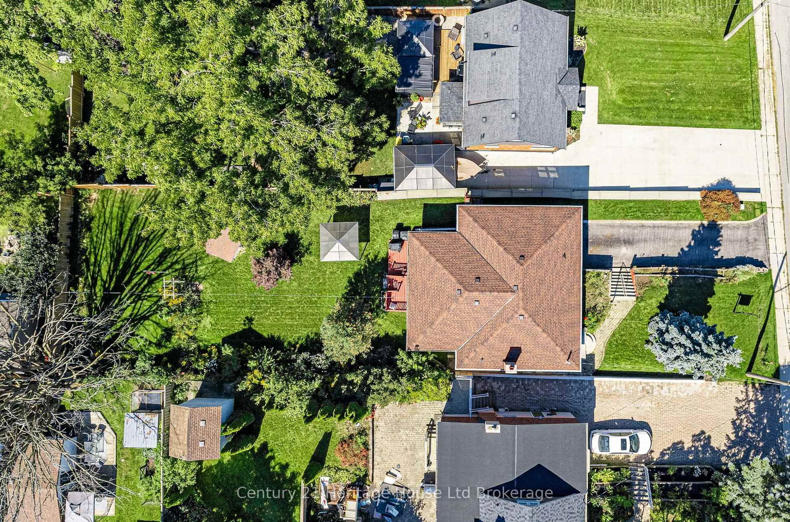 260 Butler Street • Woodstock, ON photo 34