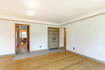 260 Butler Street • Woodstock, ON photo 7